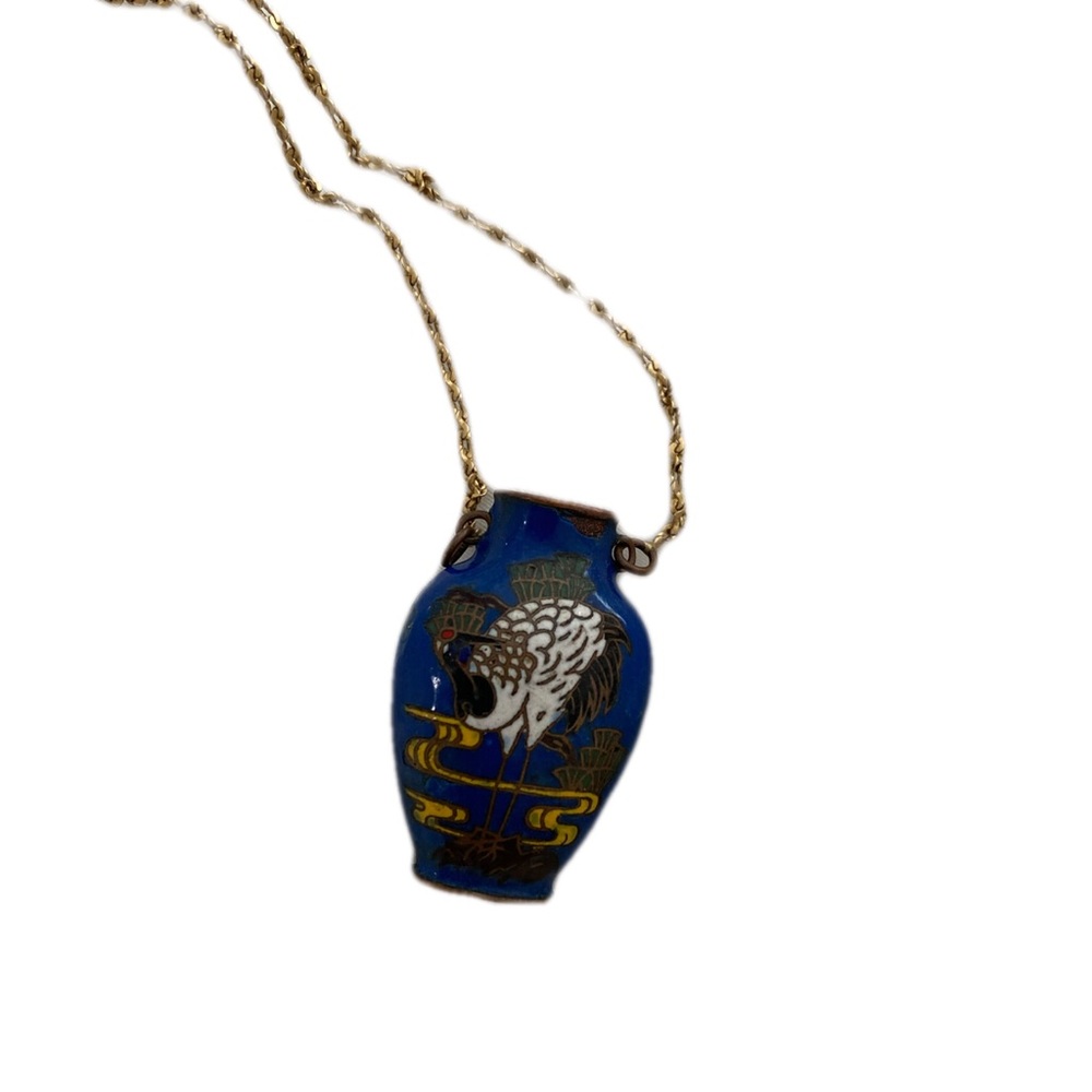 Antique Vinaigrette w/30" Gold Chain